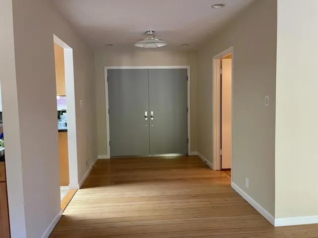 , Palo Alto, California 94301