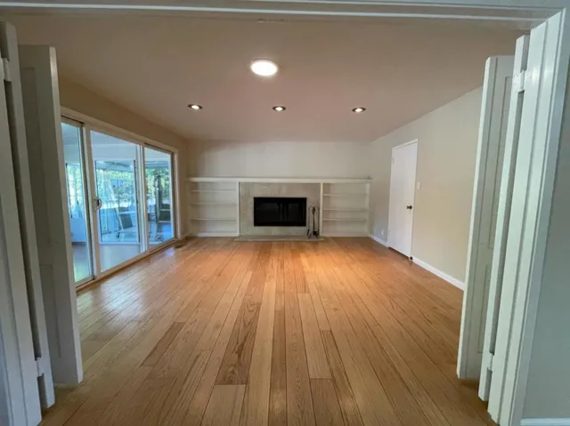 , Palo Alto, California 94301
