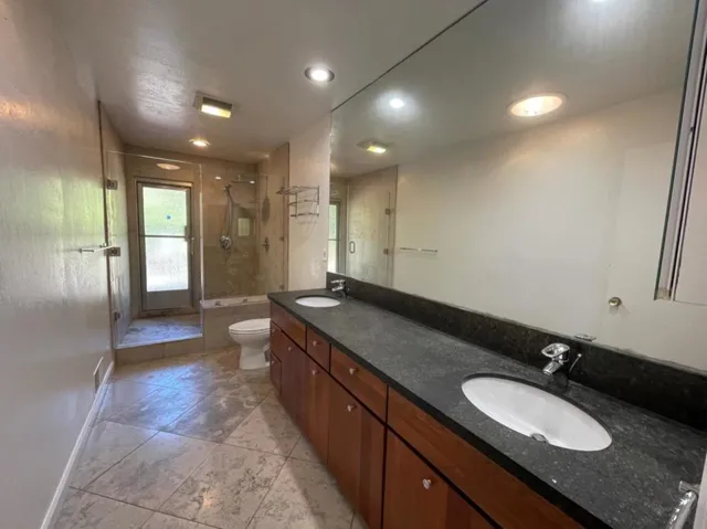 , Palo Alto, California 94301