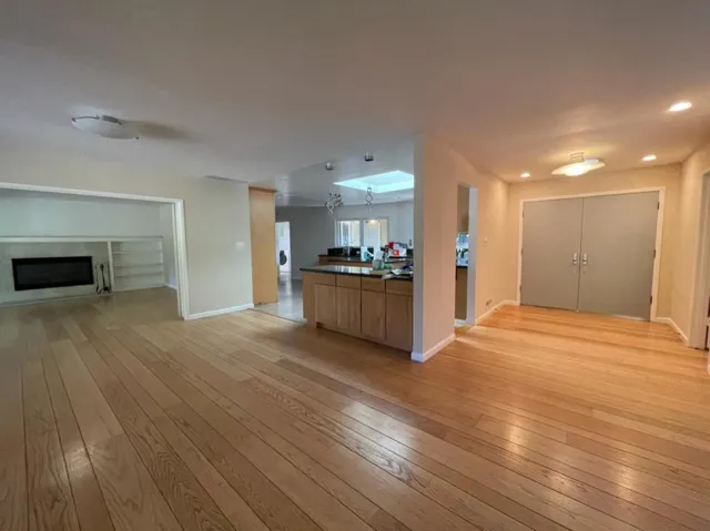 , Palo Alto, California 94301