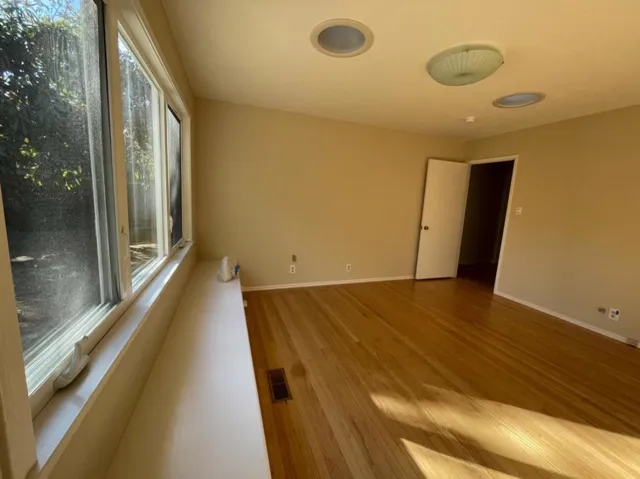 , Palo Alto, California 94301