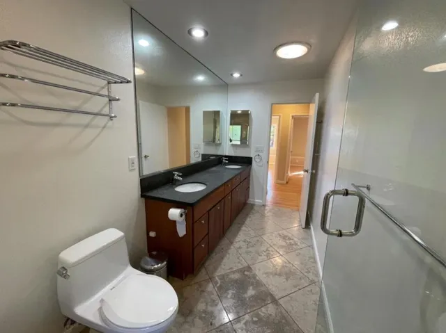 , Palo Alto, California 94301