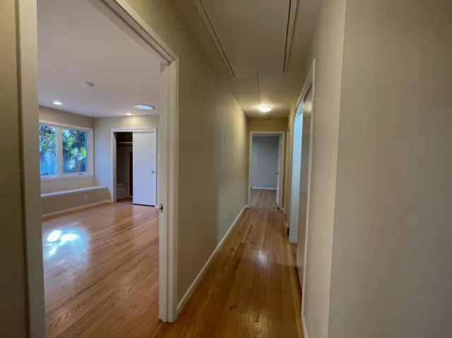 , Palo Alto, California 94301