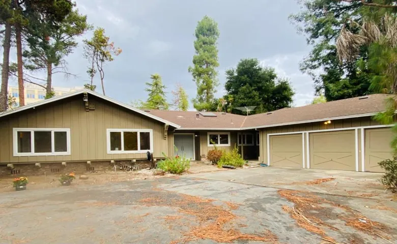 , Palo Alto, California 94301