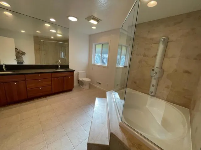 , Palo Alto, California 94301