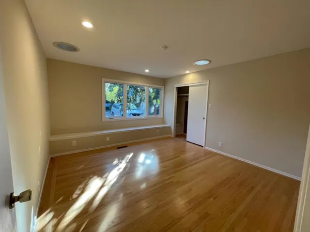 , Palo Alto, California 94301