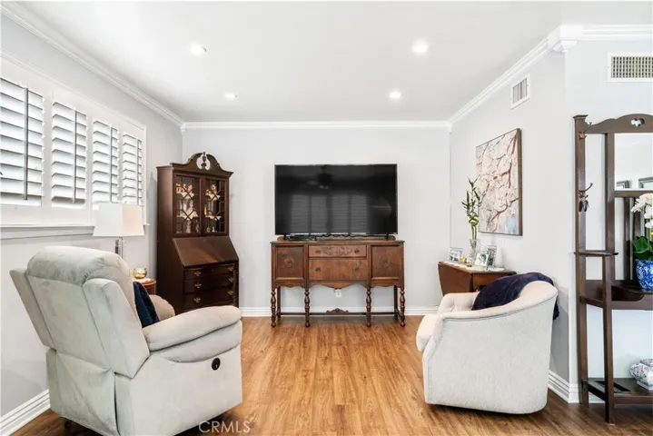 336 W Kirkwall Road, Glendora, California 91740