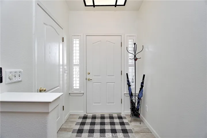 7418 N Mansionette Drive, Fresno, California 93720