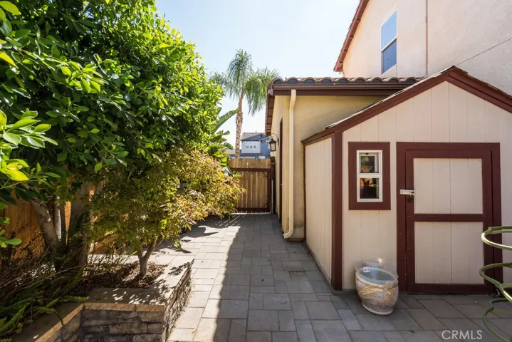 2186 Chaparrel Lane, Mentone, California 92359