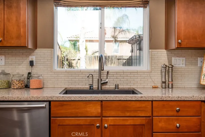 2186 Chaparrel Lane, Mentone, California 92359
