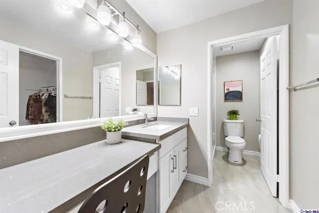 13128 Sycamore Village Dr, Norwalk, California 90650