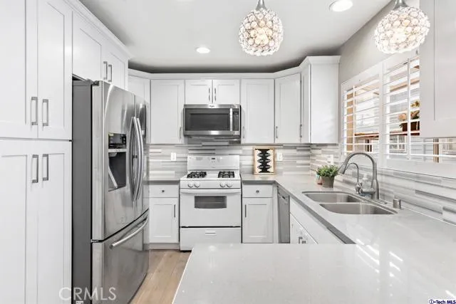 13128 Sycamore Village Dr, Norwalk, California 90650