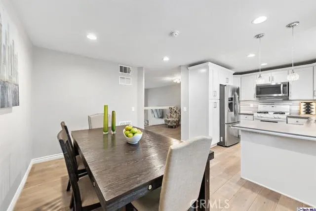 13128 Sycamore Village Dr, Norwalk, California 90650