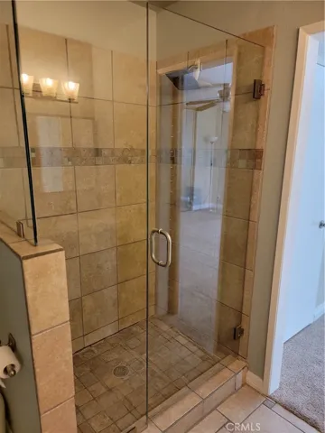 18550 Hatteras Street 17, Tarzana, California 91356