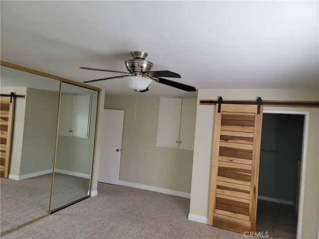 18550 Hatteras Street 17, Tarzana, California 91356