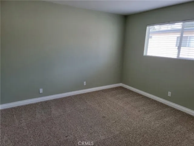18550 Hatteras Street 17, Tarzana, California 91356