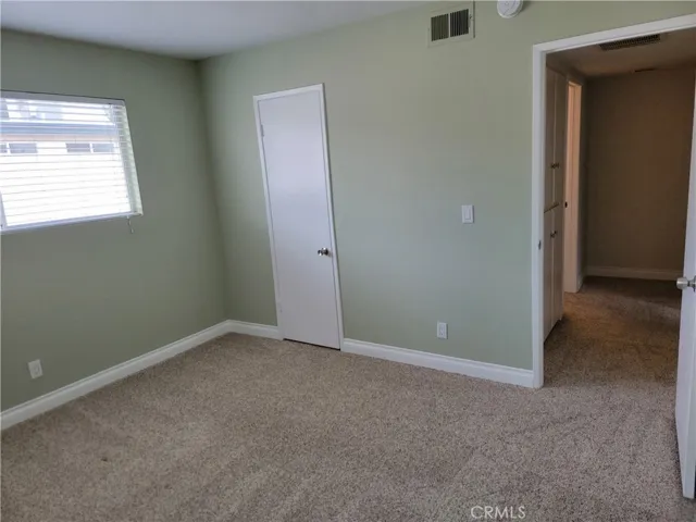 18550 Hatteras Street 17, Tarzana, California 91356