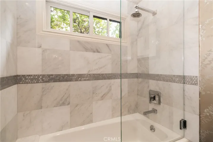19218 Wells Drive, Tarzana, California 91356