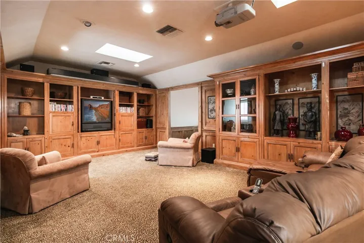 19218 Wells Drive, Tarzana, California 91356