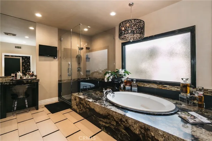 19218 Wells Drive, Tarzana, California 91356