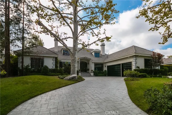 19218 Wells Drive, Tarzana, California 91356