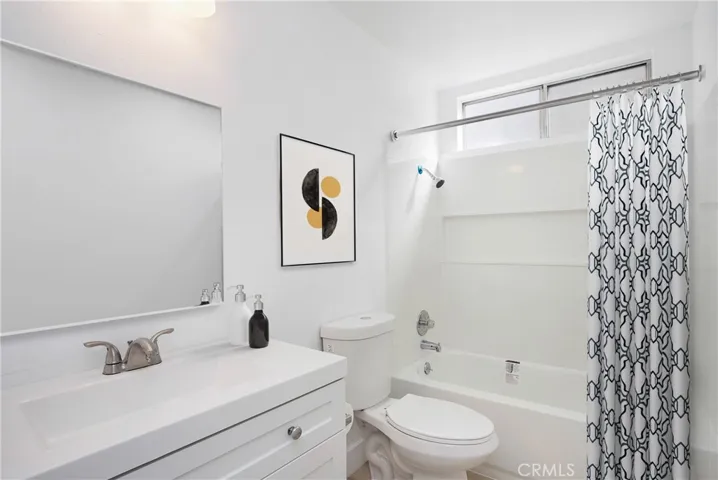 1340 Cabrillo Park Drive F, Santa Ana, California 92701