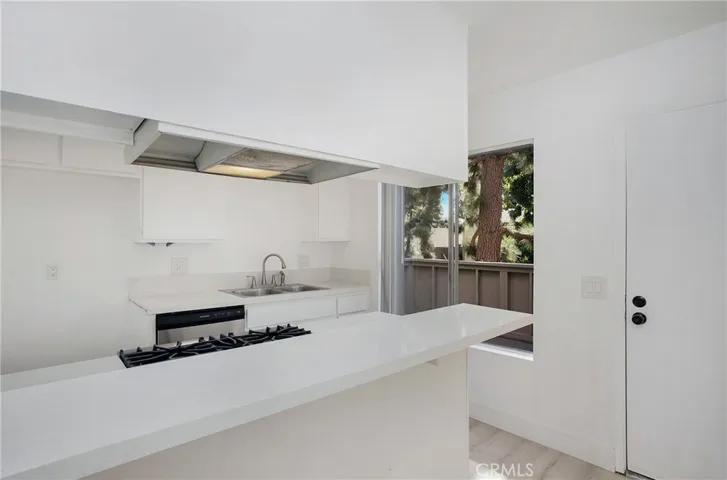 1340 Cabrillo Park Drive F, Santa Ana, California 92701
