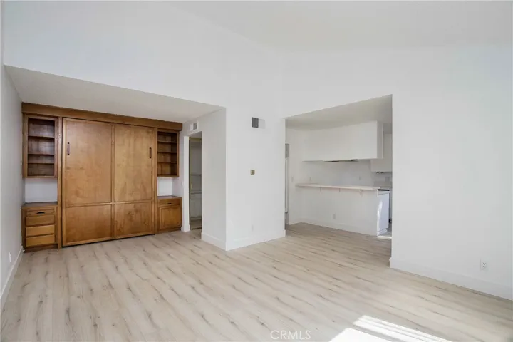 1340 Cabrillo Park Drive F, Santa Ana, California 92701