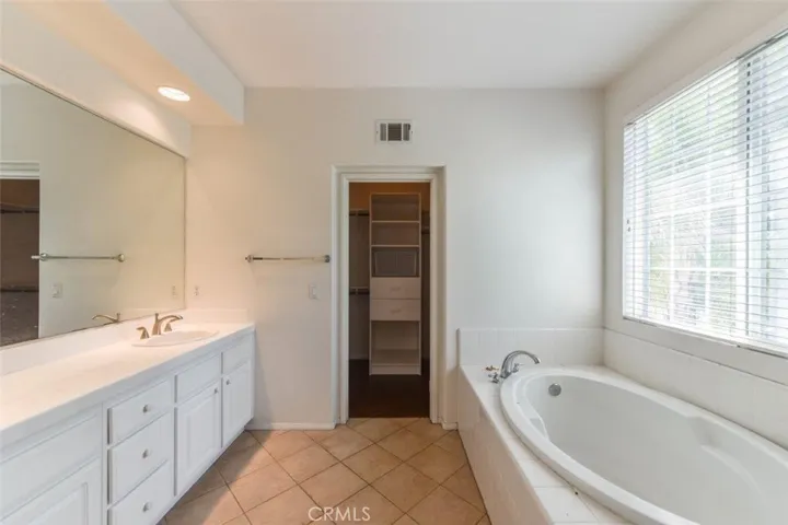 50 Mount Vernon, Irvine, California 92620