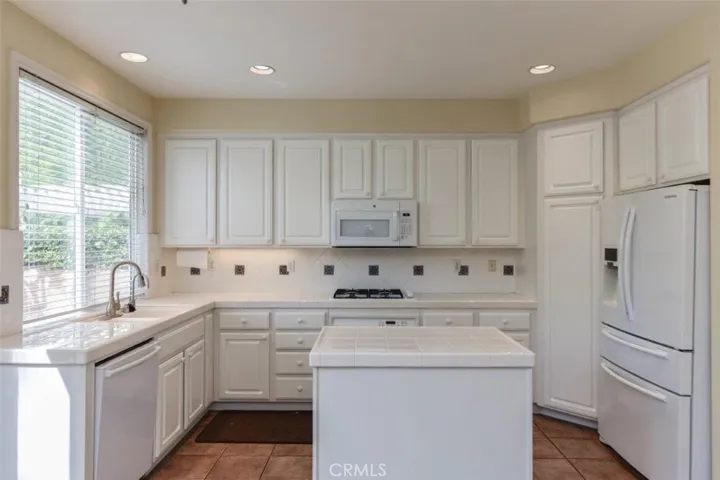 50 Mount Vernon, Irvine, California 92620