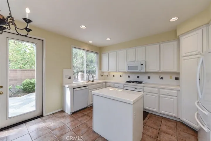 50 Mount Vernon, Irvine, California 92620