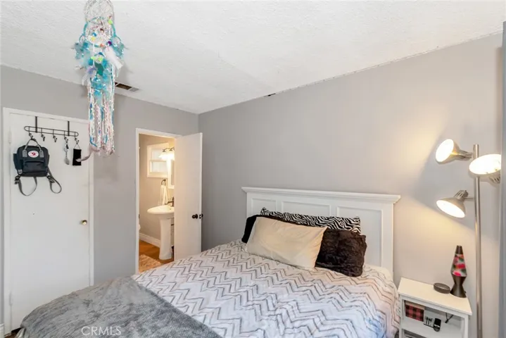 3363 Cannes Avenue, Riverside, California 92501