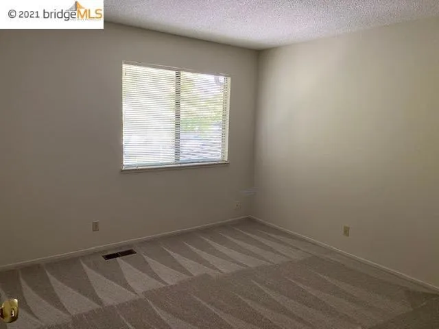 6330 Joaquin Murieta Ave #a A, Newark, California 94560
