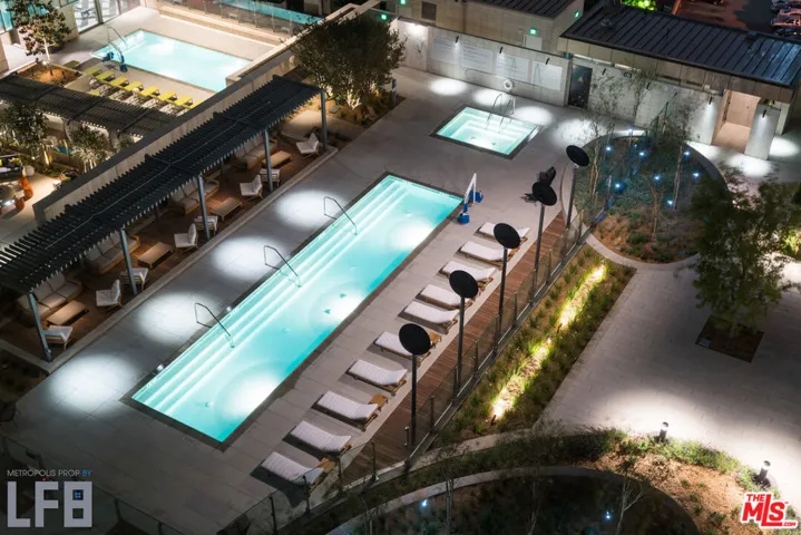 889 Francisco Street 803, Los Angeles, California 90017