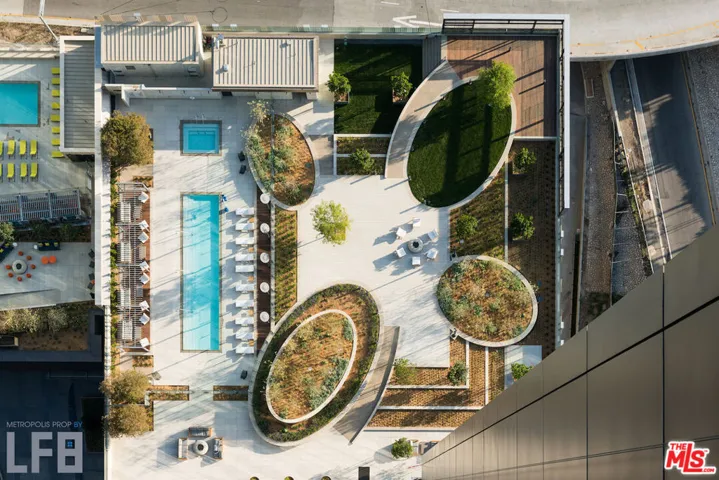 889 Francisco Street 803, Los Angeles, California 90017