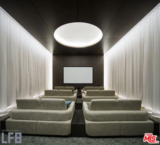 889 Francisco Street 803, Los Angeles, California 90017
