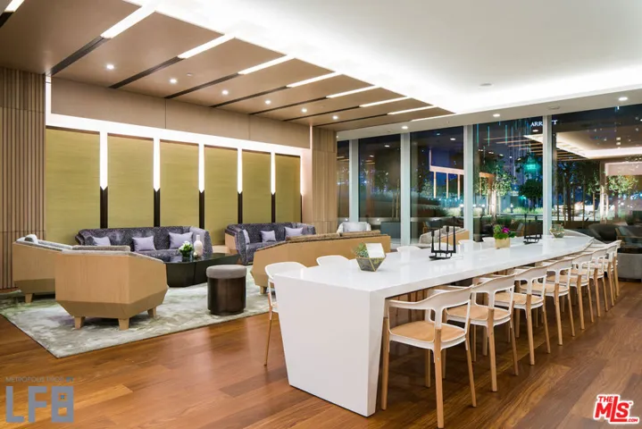889 Francisco Street 803, Los Angeles, California 90017