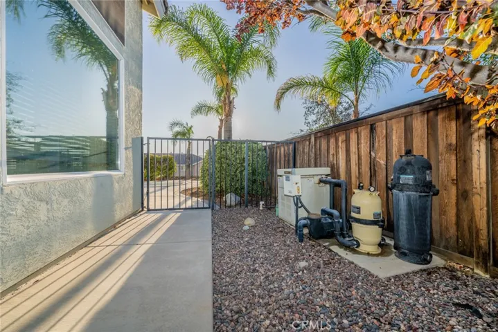 42836 Woody Knoll Road, Murrieta, California 92562