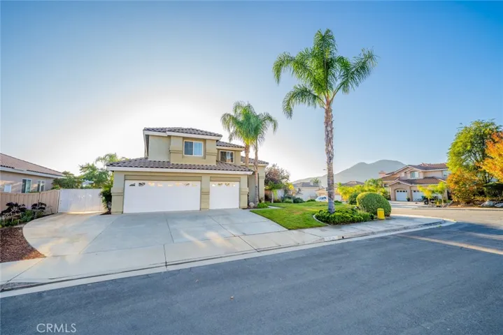 42836 Woody Knoll Road, Murrieta, California 92562