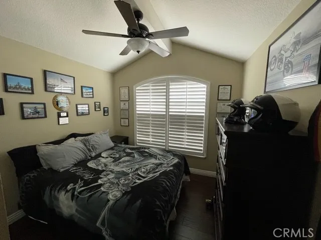 Guest/Secondary Bedroom