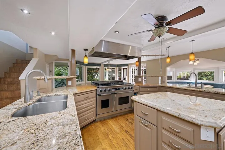315 Princehouse Ln., Encinitas, California 92024
