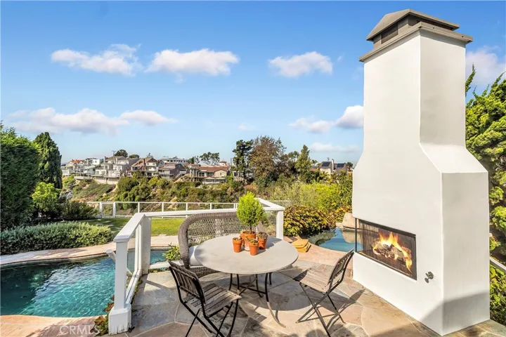 416 De Sola Ter, Corona Del Mar, California 92625