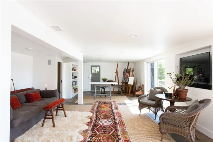 416 De Sola Ter, Corona Del Mar, California 92625
