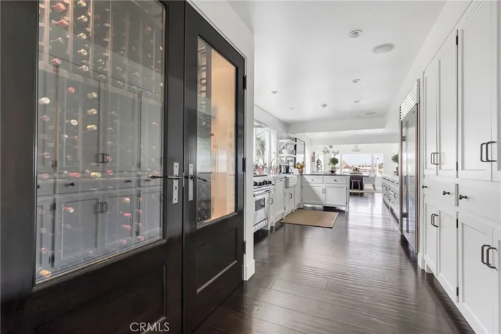416 De Sola Ter, Corona Del Mar, California 92625