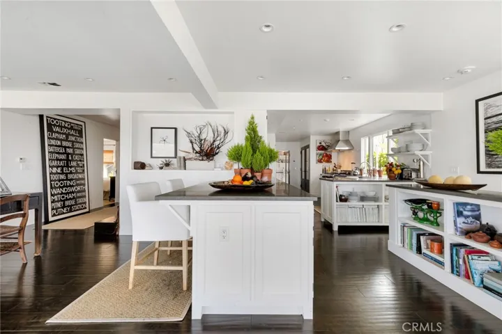 416 De Sola Ter, Corona Del Mar, California 92625