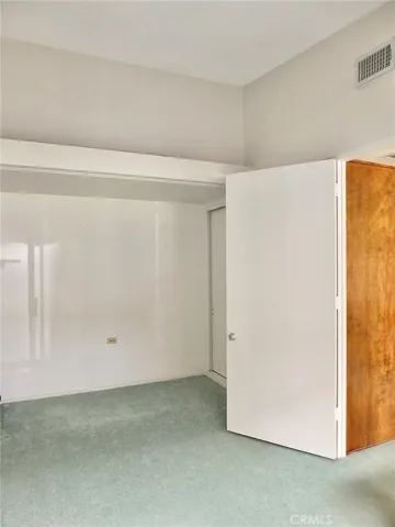 Guest room has large closet