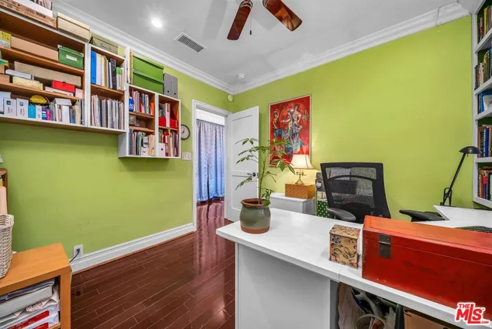 8666 Lookout Mountain Avenue, Los Angeles, California 90046