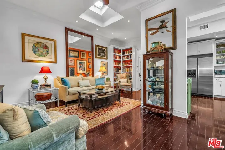 8666 Lookout Mountain Avenue, Los Angeles, California 90046