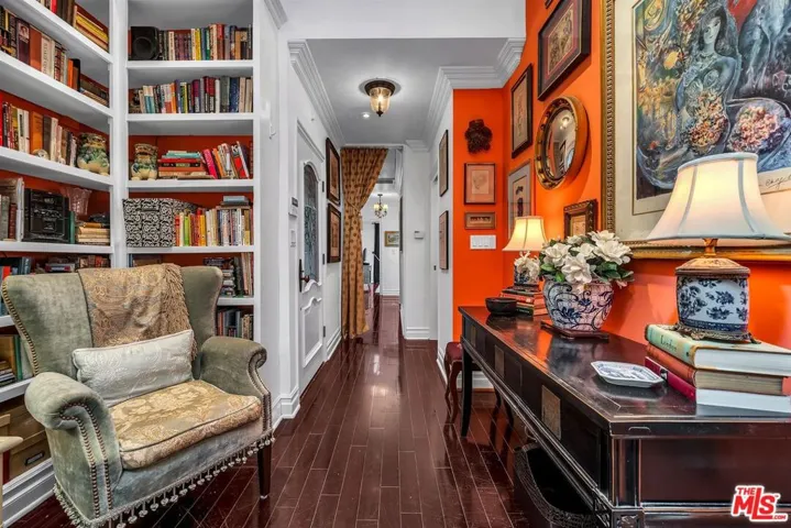 8666 Lookout Mountain Avenue, Los Angeles, California 90046