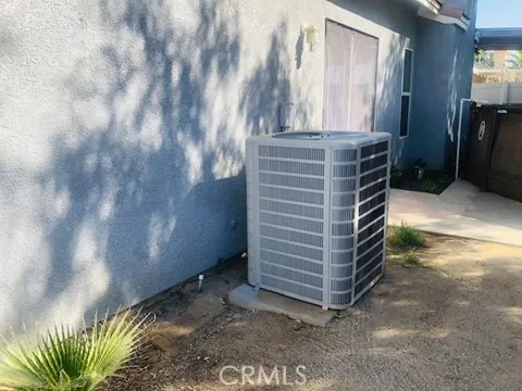 1942 Warwick Street, San Jacinto, California 92582